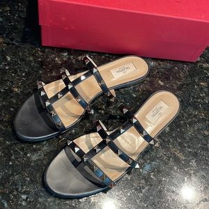 Valentino Garavani Rockstud Caged Flat Slide Sandals Black Size 41